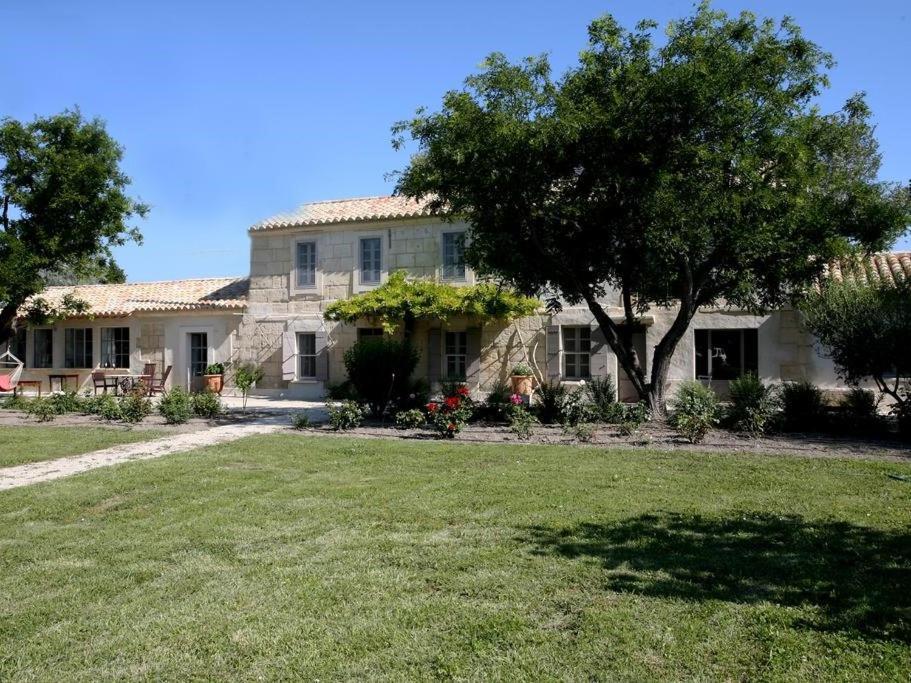 Mas De La Forge Villa Арл Екстериор снимка